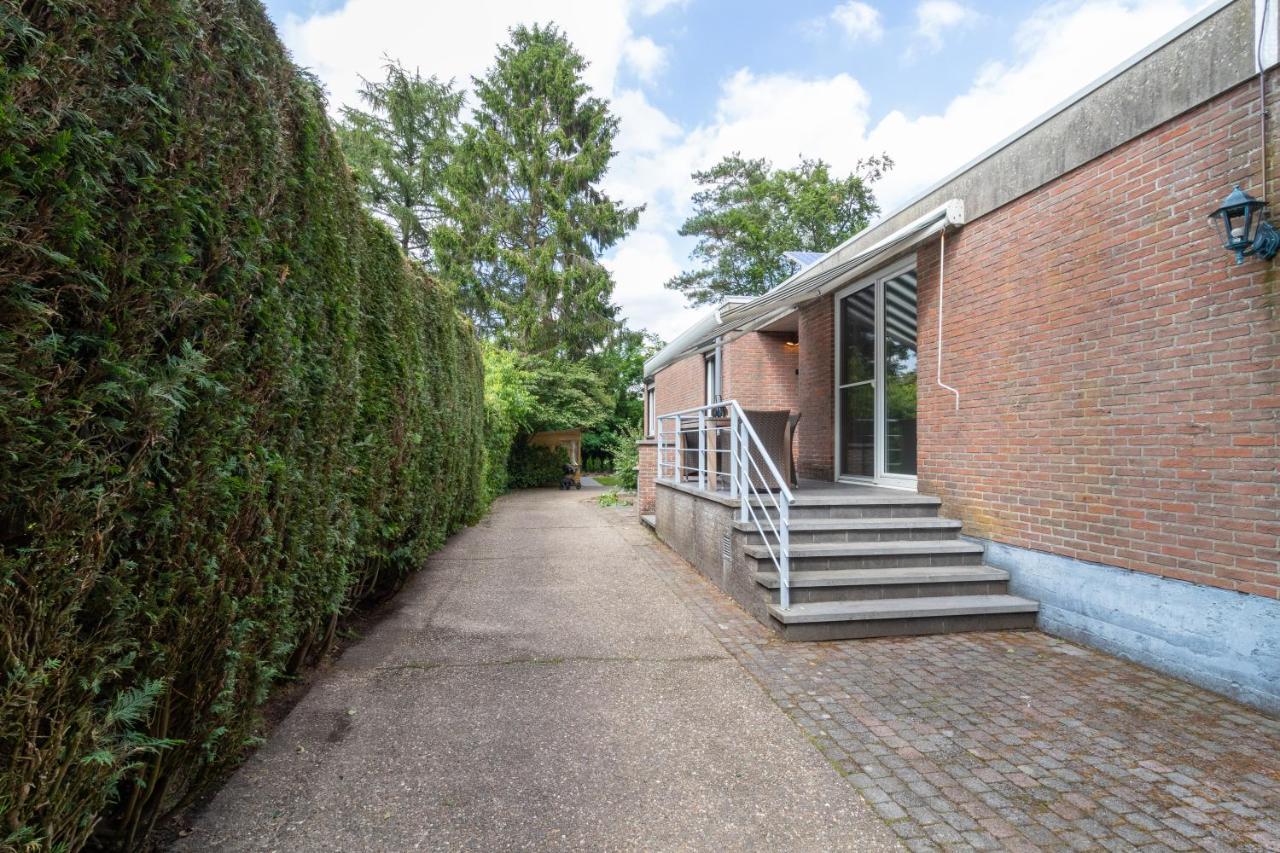 Vakantiehuis Salamander Maasmechelen Exterior foto